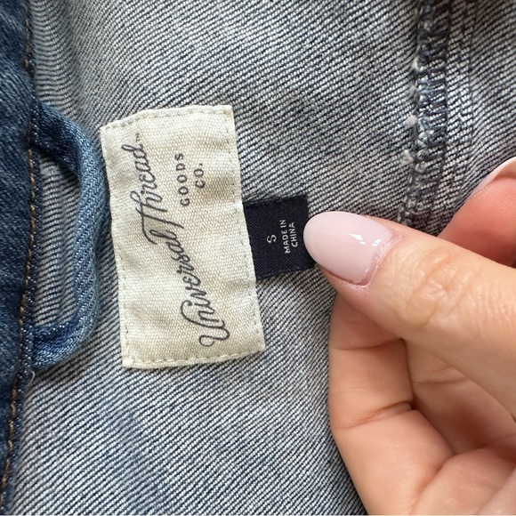 Small Jean Jacket - Picture 2 of 3